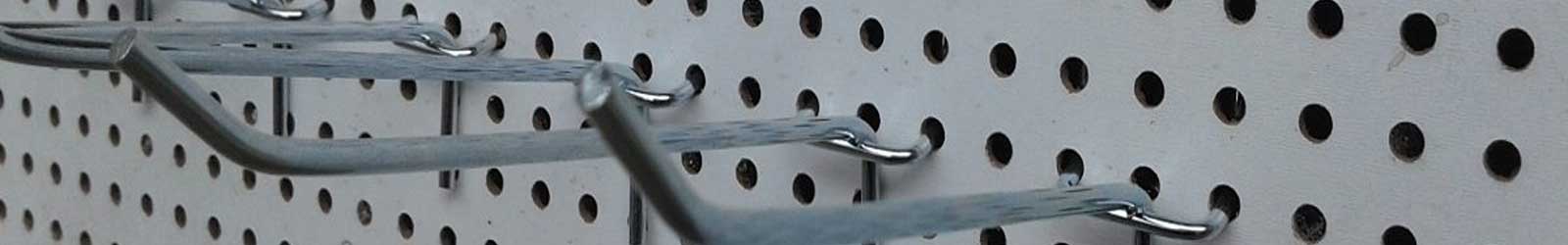 حامل الأداة بالثقب